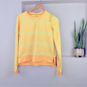 Lululemon excellent condition yellow zip back beach rashguard. Size 8.